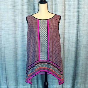 Sleeveless geometrical print top